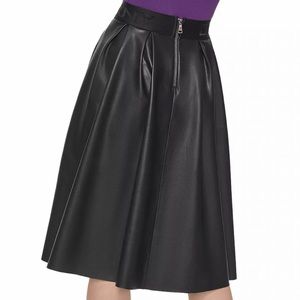 DKNY
Faux Leather Midi Skirt XS